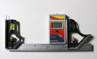 Fig. 3: Attaching the meter to a set-square for easier recording